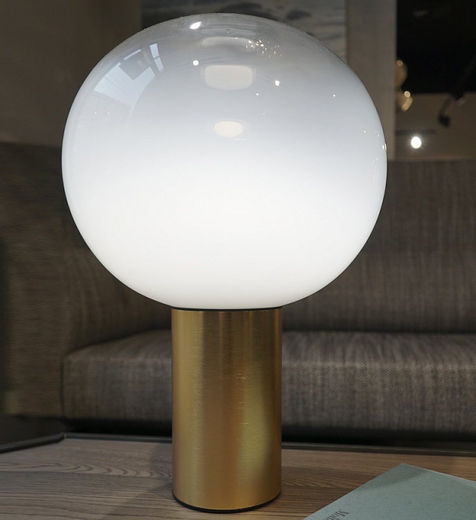 Настольная лампа Laguna фабрики Artemide Design Фото N3